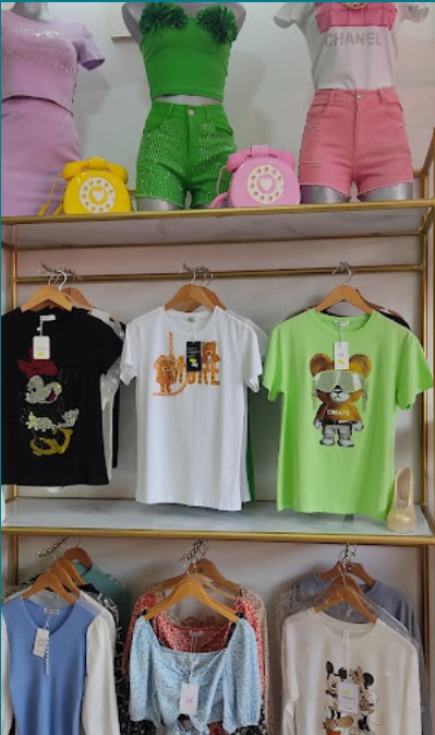 Outfits Casuales y Blusas